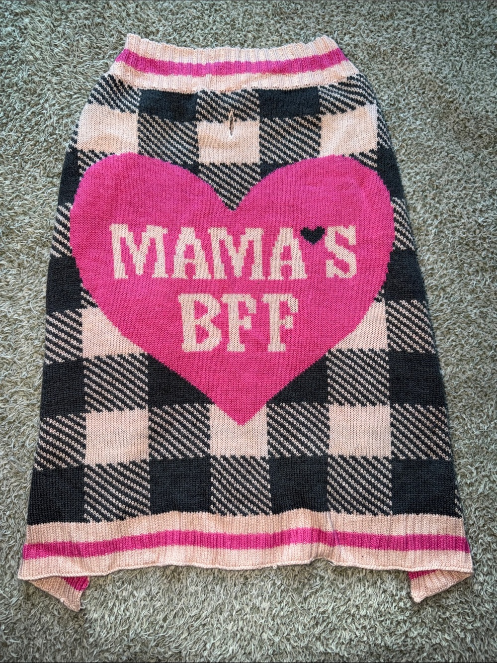 Pink Heart "MAMA'S BFF" Plaid Knit Skirt For Dogs